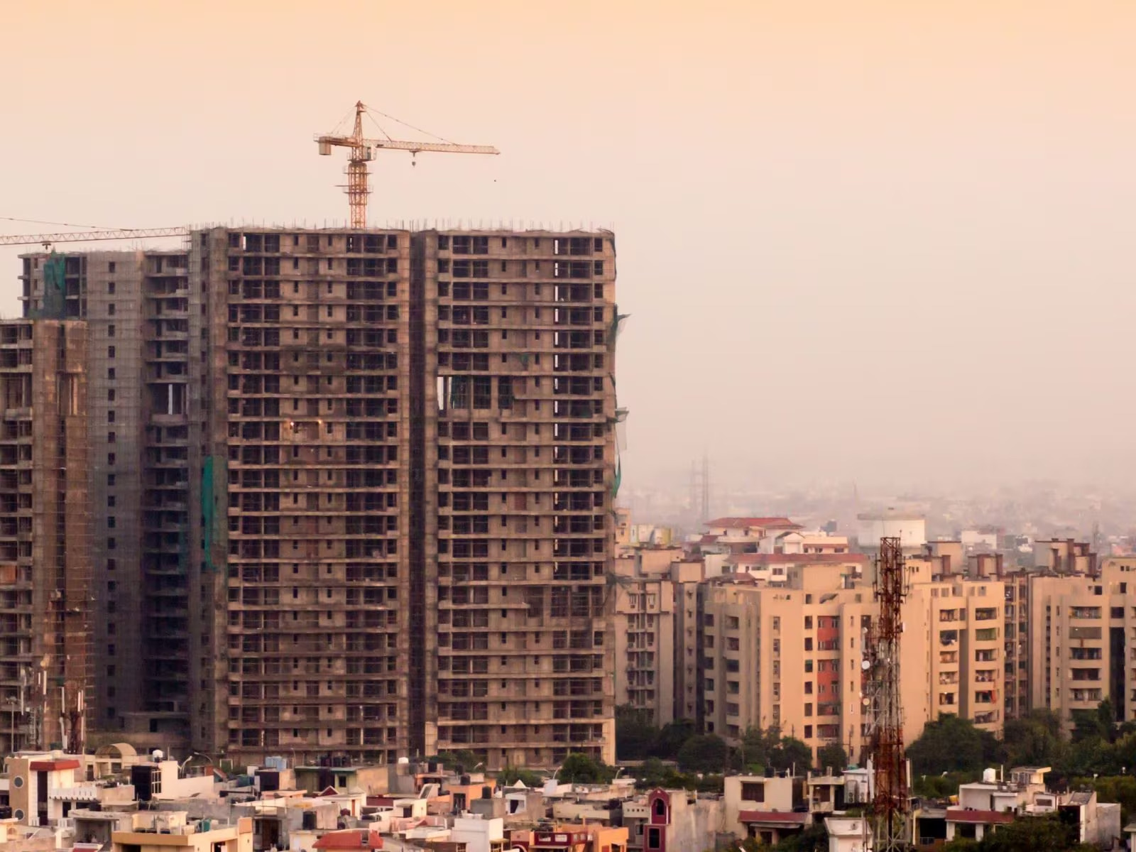 Luxury Real Estate Booms in Delhi-NCR Gurugram Leads Q1 Launches - Check Key Destinations