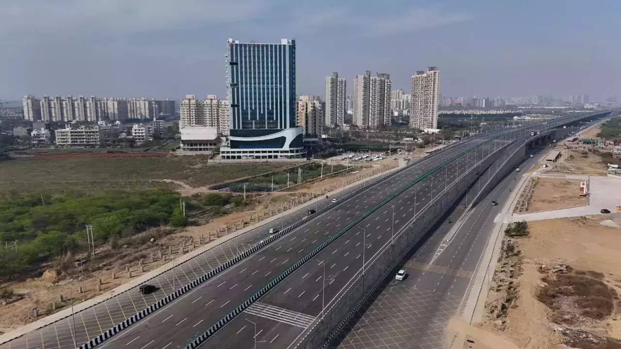 How Dwarka Expressway will Benefit Gurgaon real Estate Market